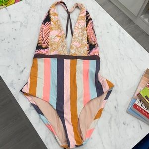 Reversible halter top one piece bathing suit